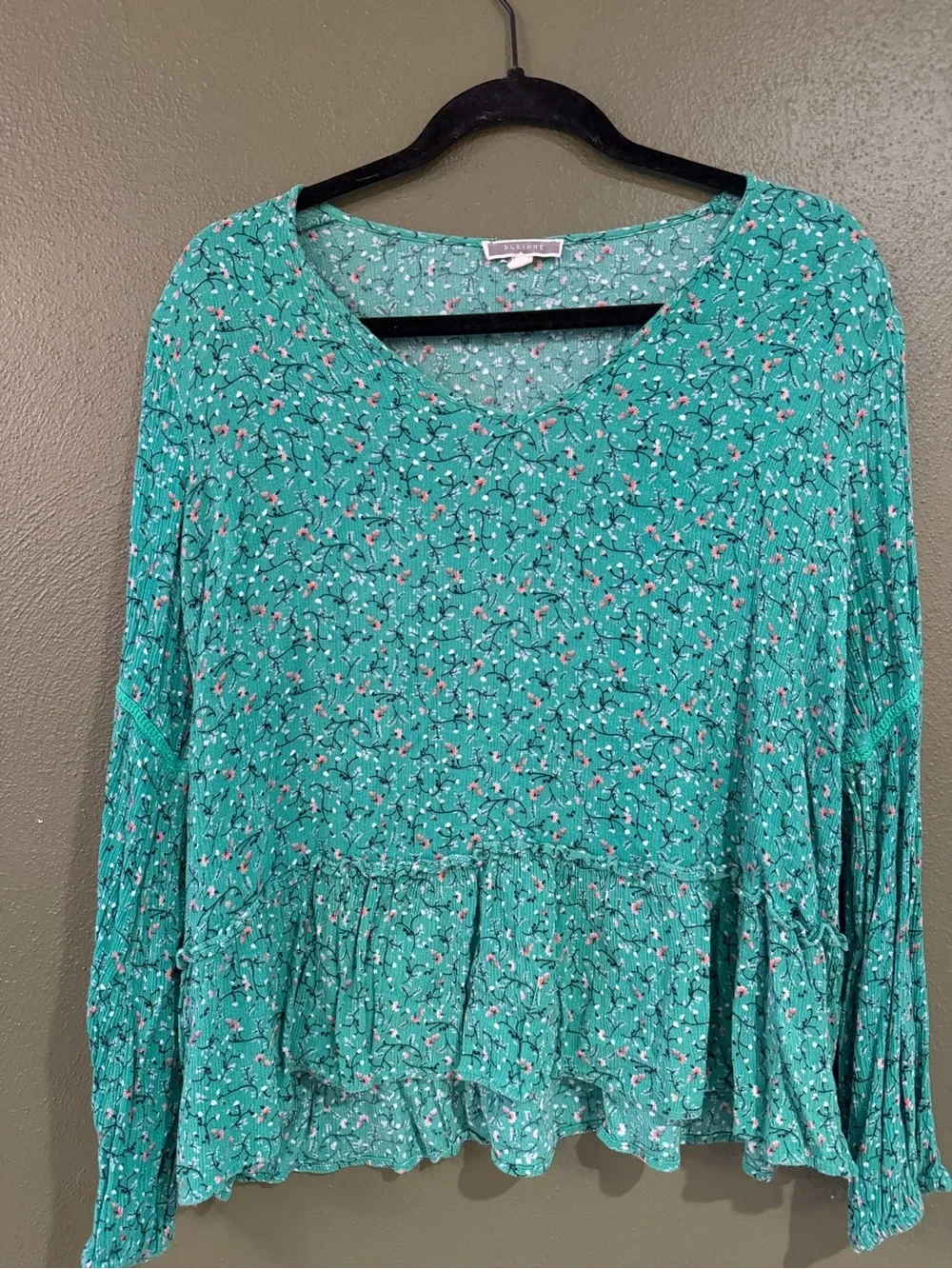 Pleione Green Floral Ruffle-Hem Tunic